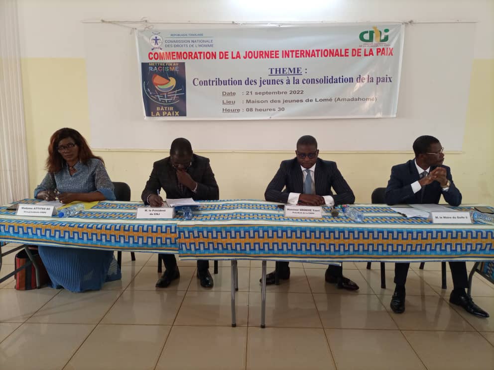 Journée internationale de la Paix : les jeunes de Golfe et d’Agoè-Nyivé sensibilisés par la CNDH sur leur contribution à la consolidation de la paix